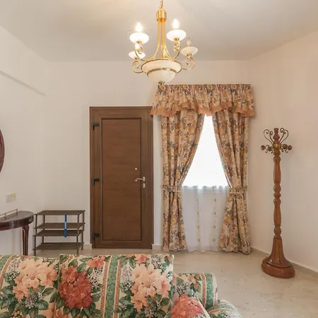 3 Спальный Дом В 5 Минутах От Моря Ferienhaus Limassol